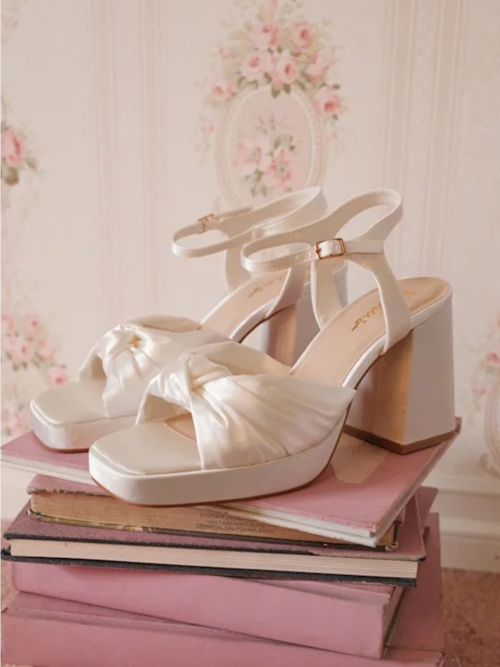 Remie White Satin Knotted Platform High Heel Sandals